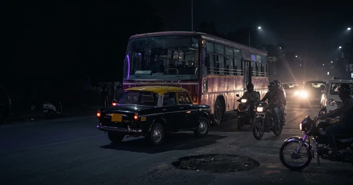 That Crash Wasn't Your Fault. Prove It. The Best Dashcam with GPS in India is Your Only Witness.